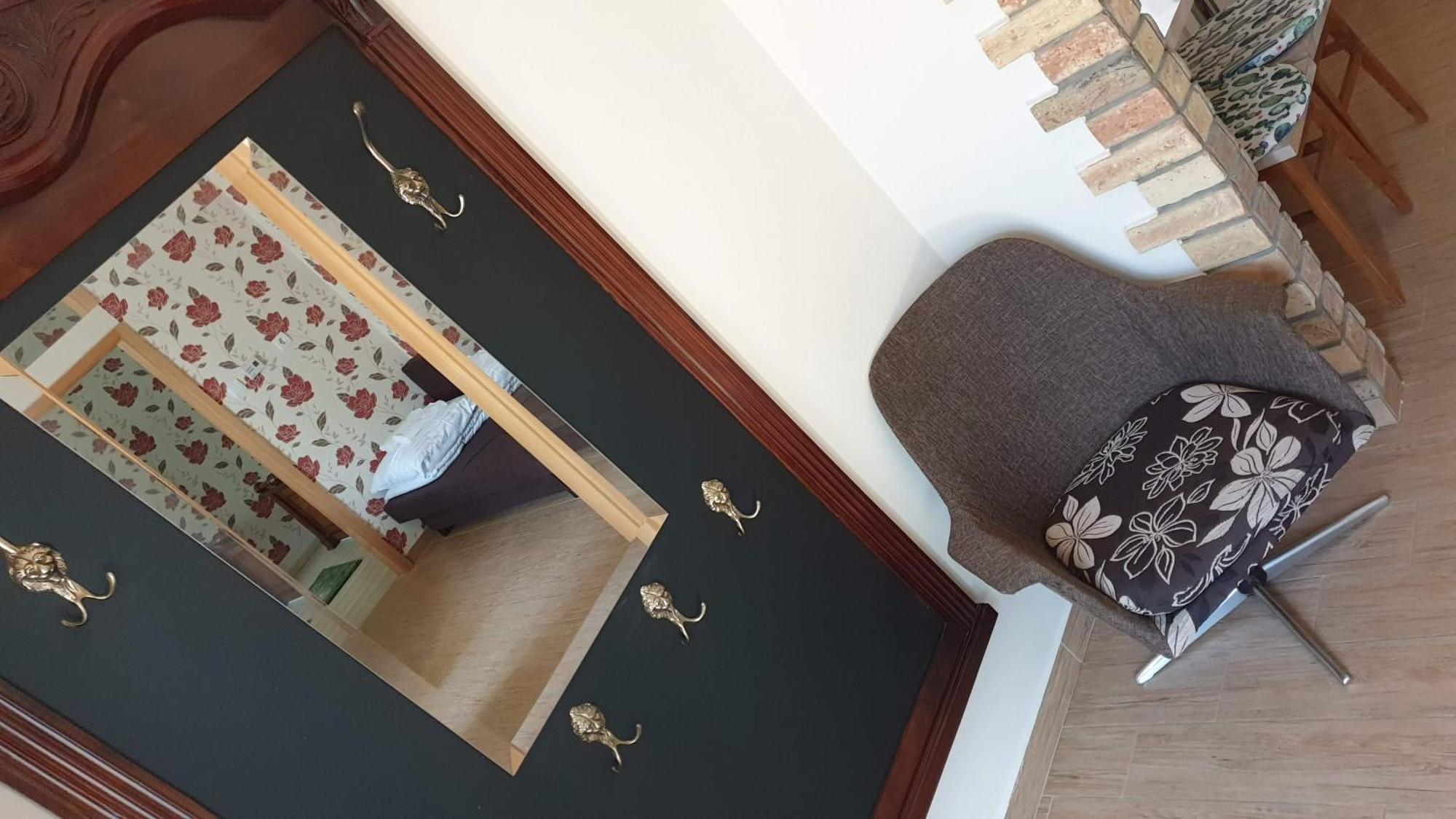Keller Apartmanok Hajdúszoboszló الغرفة الصورة